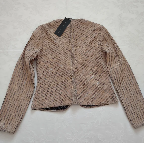 New 🎀 Bagatelle leather zip front fitted jacket patch pockets